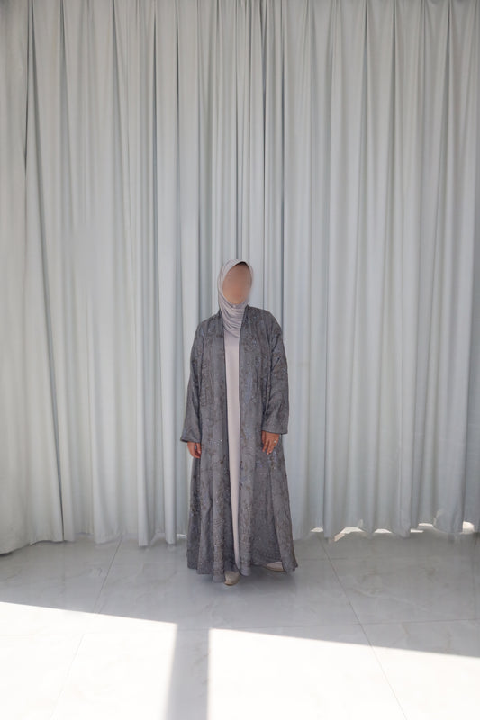 Saudi Charm Blue/Beige