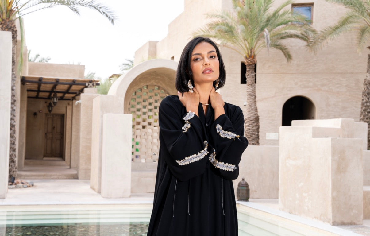 Étoile Noir Abaya