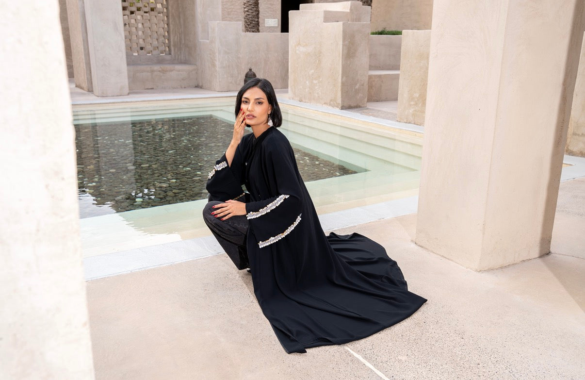 Étoile Noir Abaya
